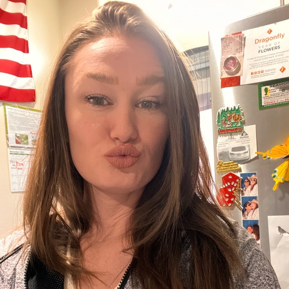 💋👯‍♀️🪄✨🌙Hey Guys! I’m SaraH 💃🏻🥂🙏🏼🇺🇸❤️‍🔥🙌🏽 - Picture 8 of 17